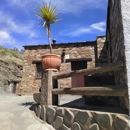 Holiday home Encina De Lorenzo 1 *